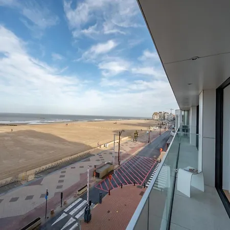 Appartement In With Sea View Knokke-Heist